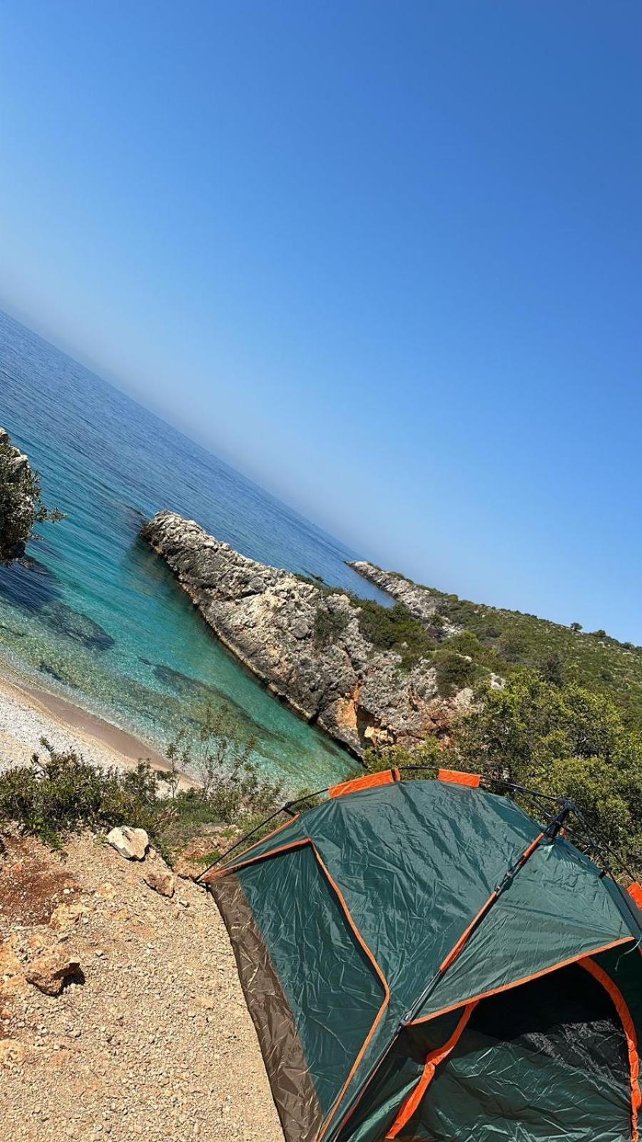 Campsite Aquarium *